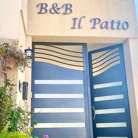 לינה וארוחת בוקר Il Patio וילסימיוס